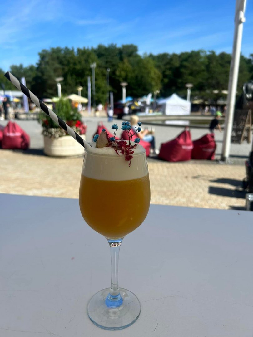 Restoranai, kavinės, barai Mobilus baras