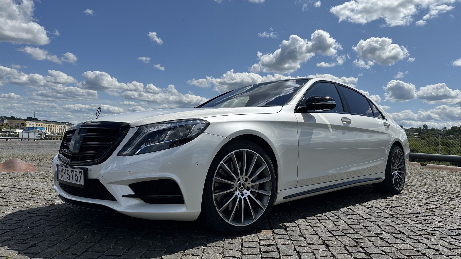 Automobilių nuoma Baltas Mercedes-Benz S-Class long, shadow line, automobilio nuoma su vairuotoju 