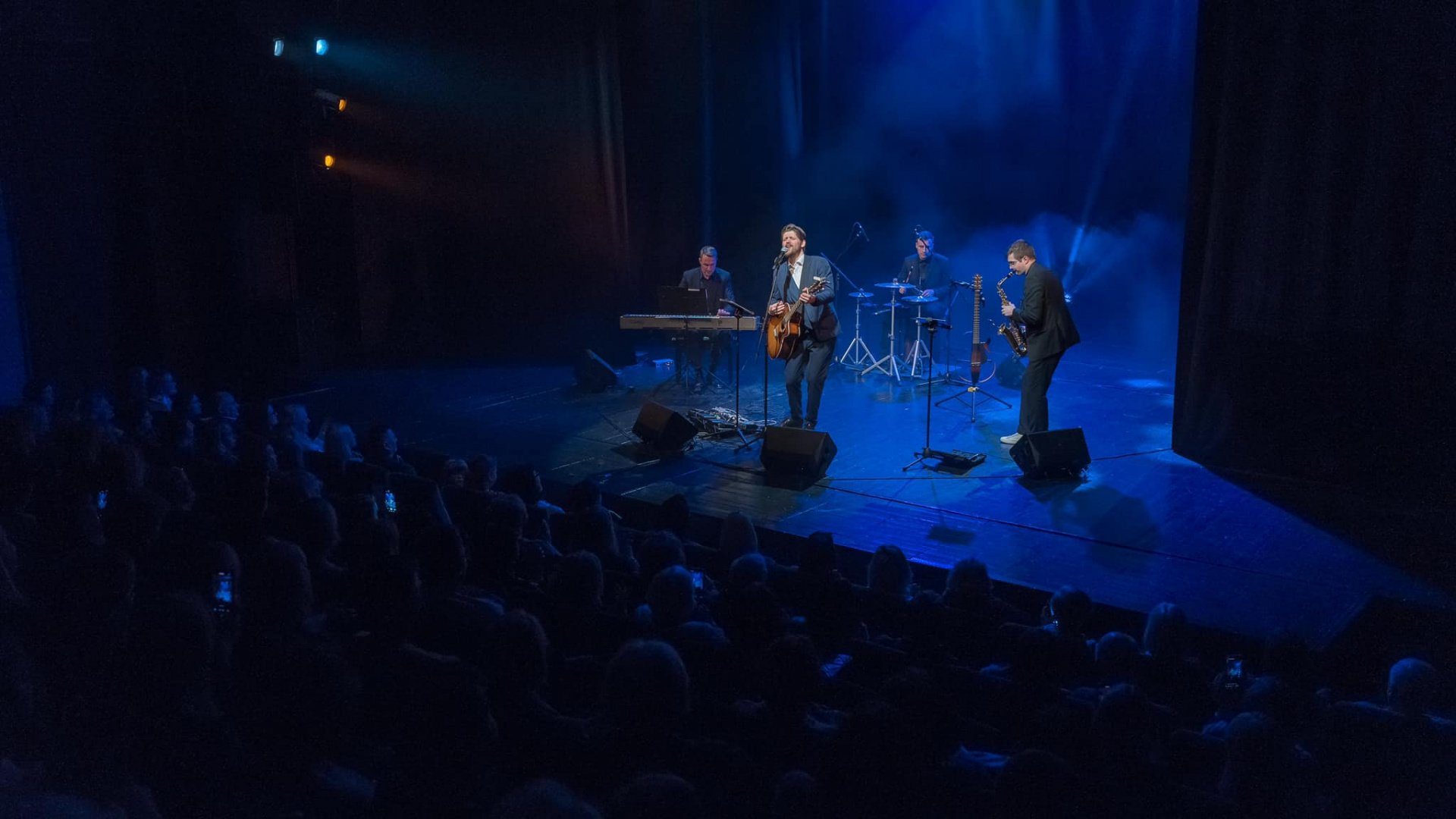 Atlikėjai jūsų šventei Gyvo garso grupė vestuvėms