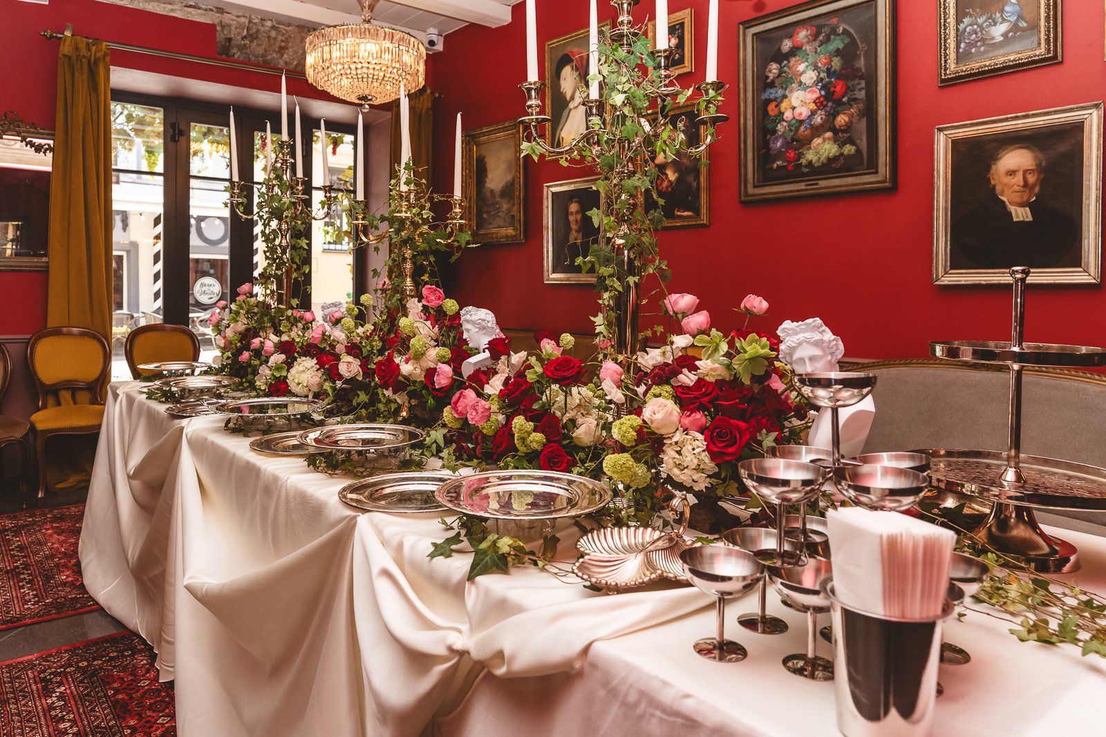 Restoranai, kavinės, barai Išskirtinė renginių erdvė Vilniaus senamiestyje