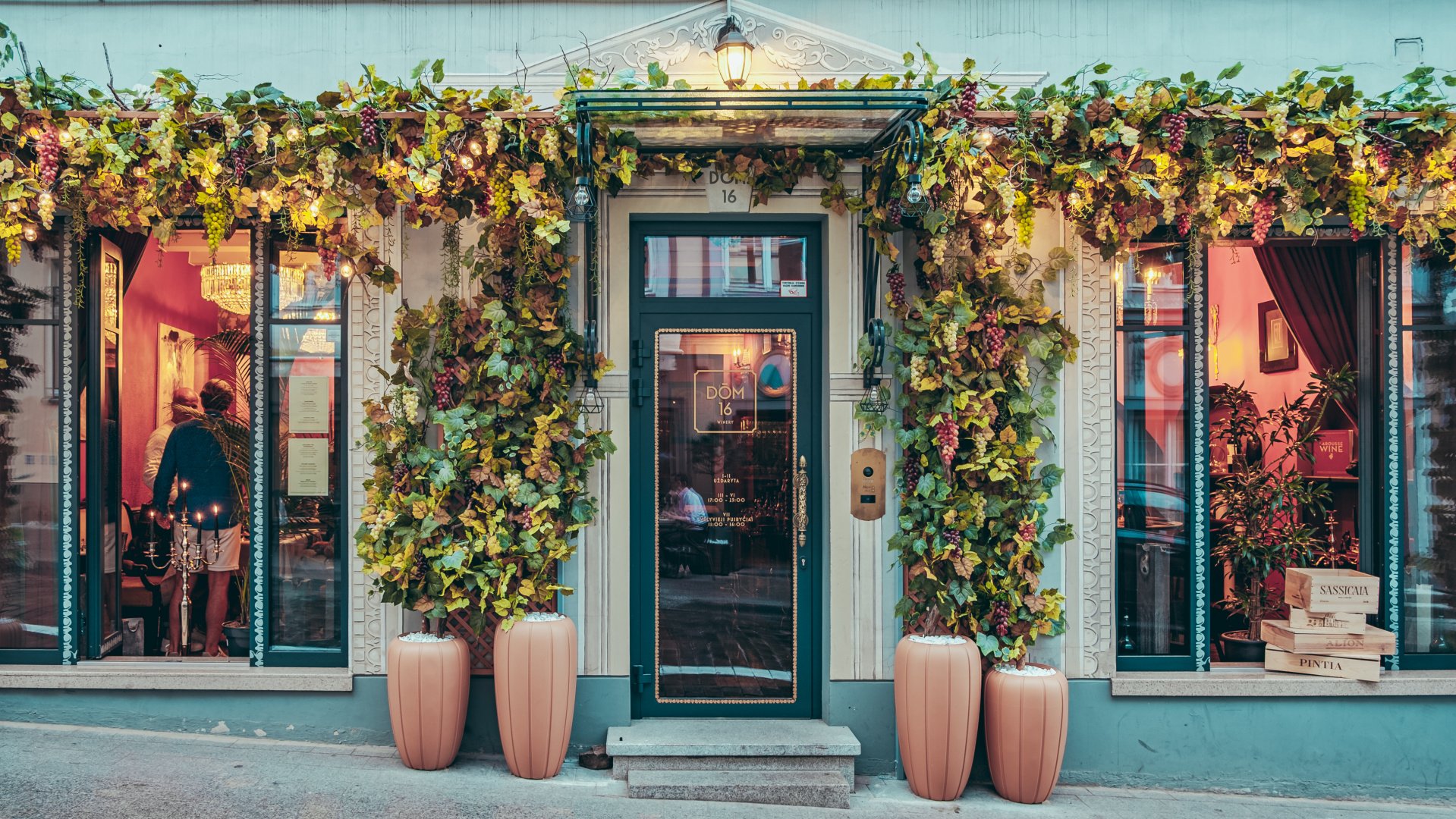 Restoranai, kavinės, barai Išskirtinė renginių erdvė Vilniaus senamiestyje