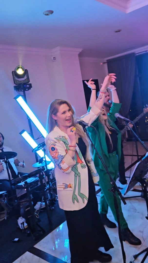 Atlikėjai jūsų šventei Gyvo garso grupė Gyvs Vaibs