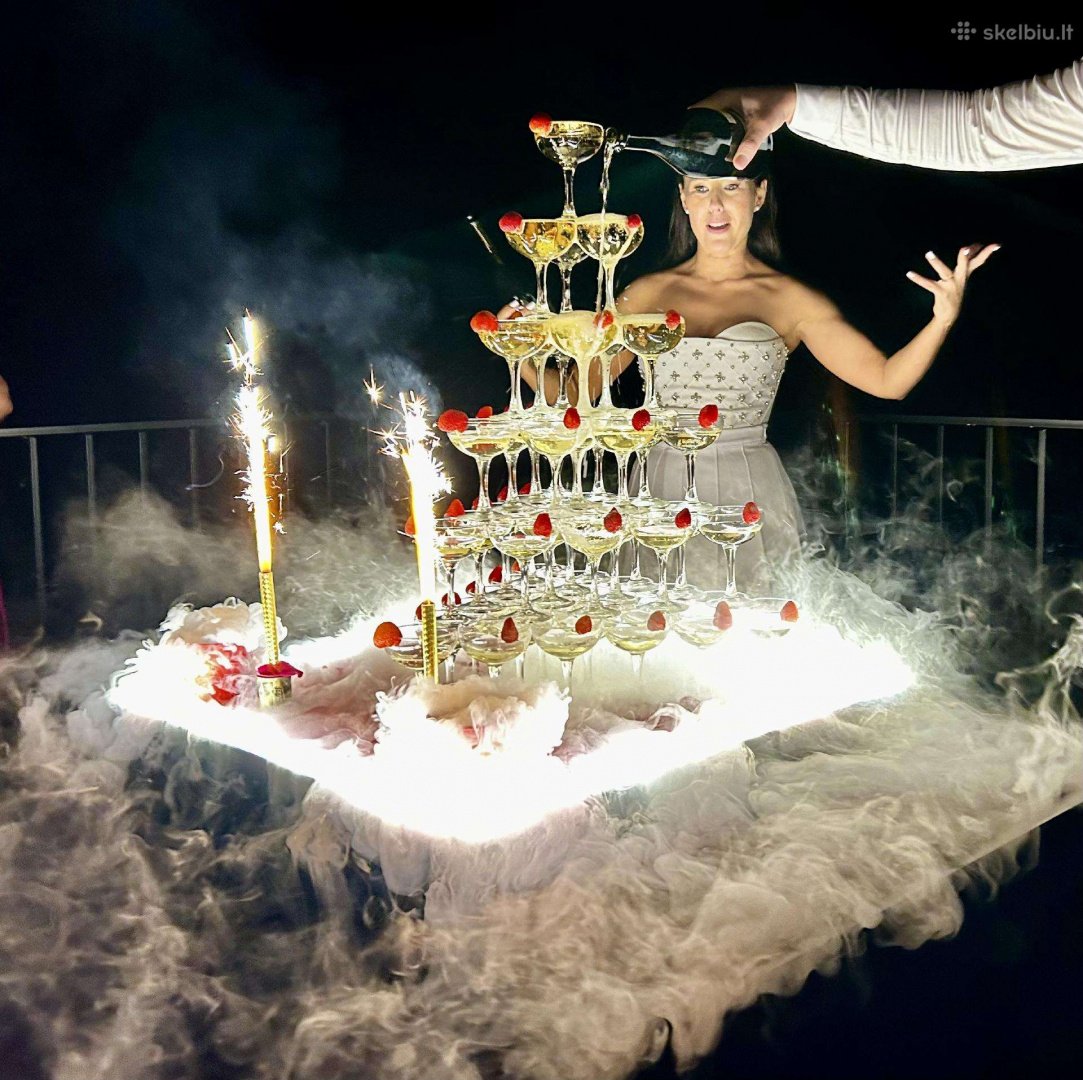 Maistas vestuvėms  Mobilus baras vestuvėms – profesionalūs barmenai ir įspūdingi kokteiliai jūsų šventei