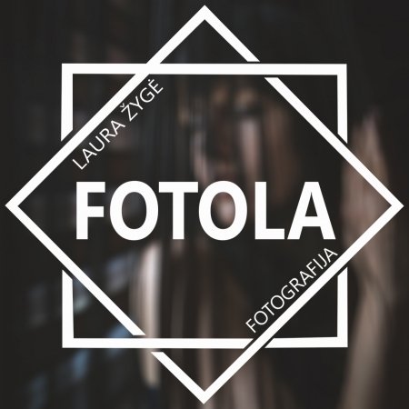 Vestuvių fotografė Kaune Laura Žygė logo