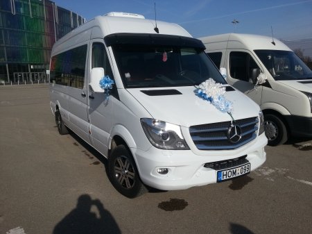 Mikroautobuso Mercedes Benz Sprinter nuoma su vairuotoju.
18+1 logo