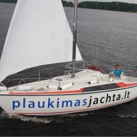 jachtos ar laivo nuoma pasiplaukiojimui Kauno mariose logo