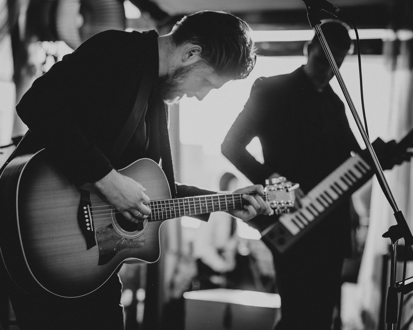 Gyvo garso grupė vestuvėms logo