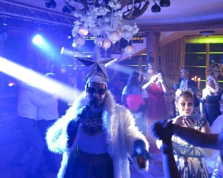 MUZIKANTŲ PASLAUGOS LT RU PL kalbomis. Vedame ir Dainuojame. Papildomai VERKA SERDUCHKA PARODIJA logo